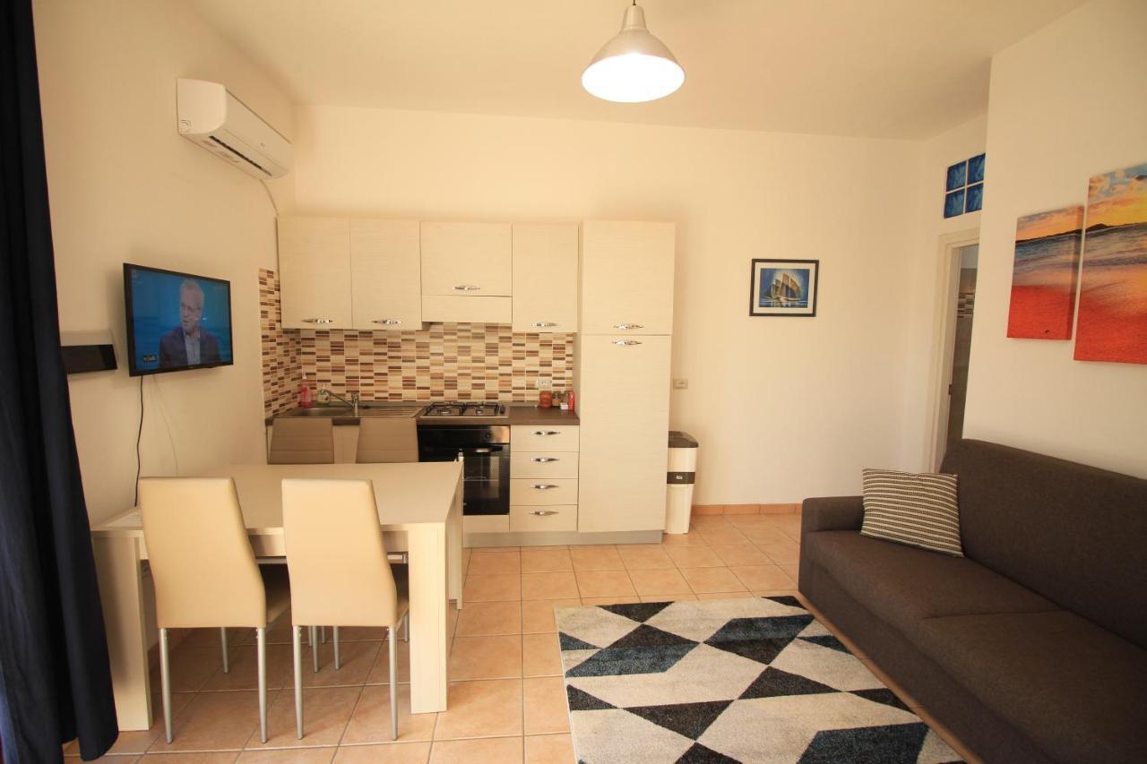 Appartamenti Villa Elisa 보사 외부 사진