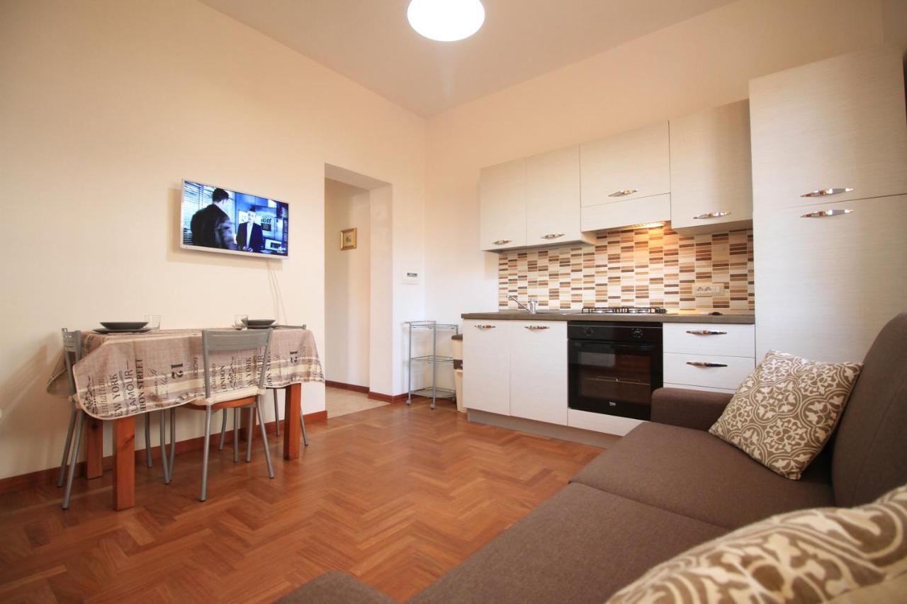 Appartamenti Villa Elisa 보사 외부 사진