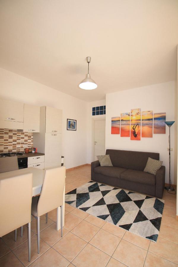 Appartamenti Villa Elisa 보사 외부 사진