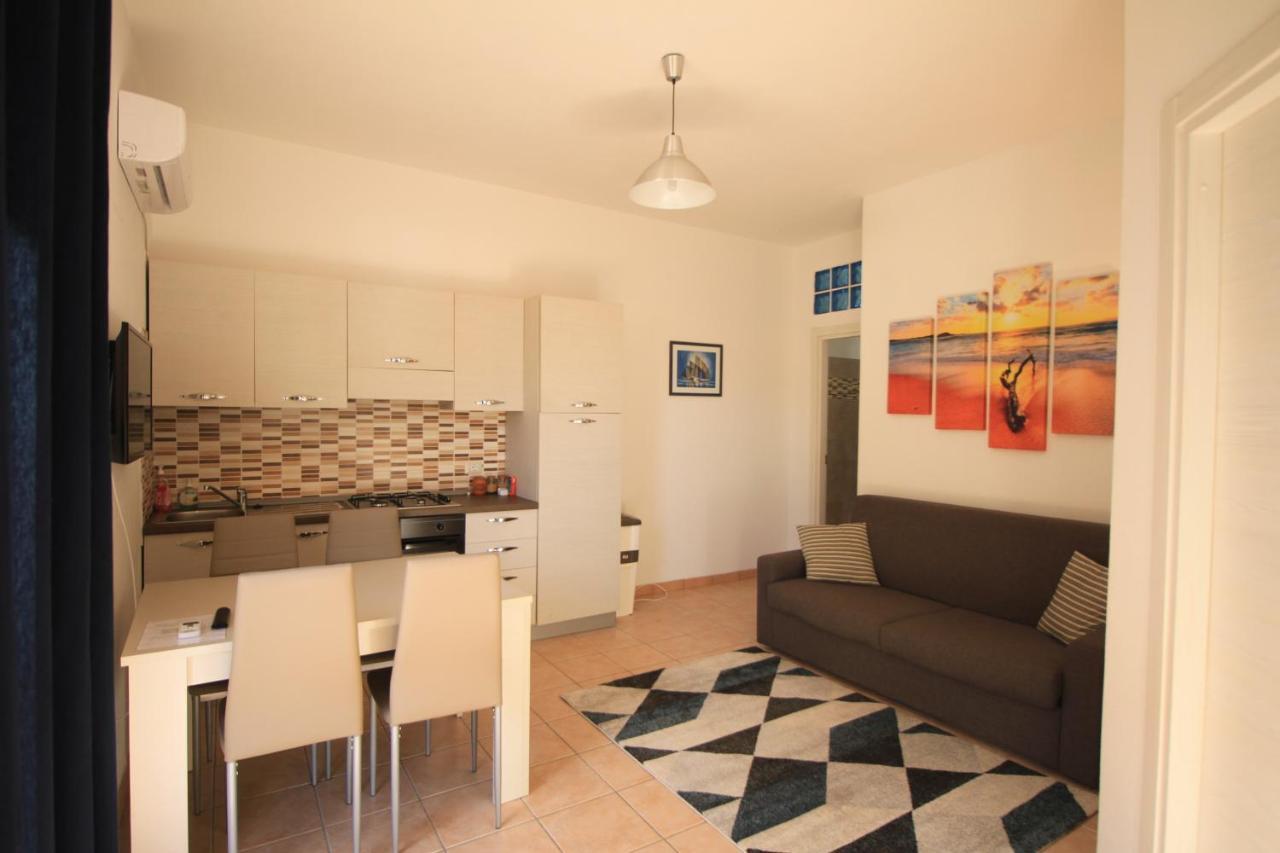 Appartamenti Villa Elisa 보사 외부 사진